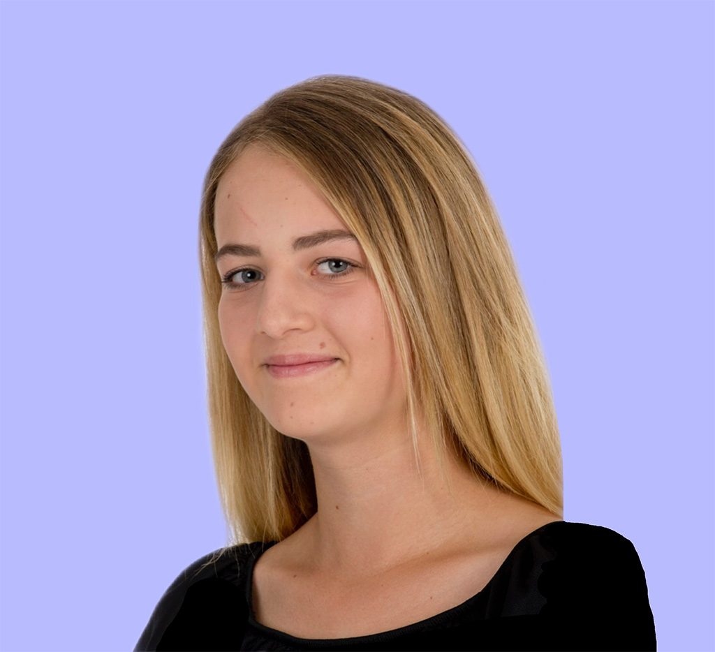 Selina Holl