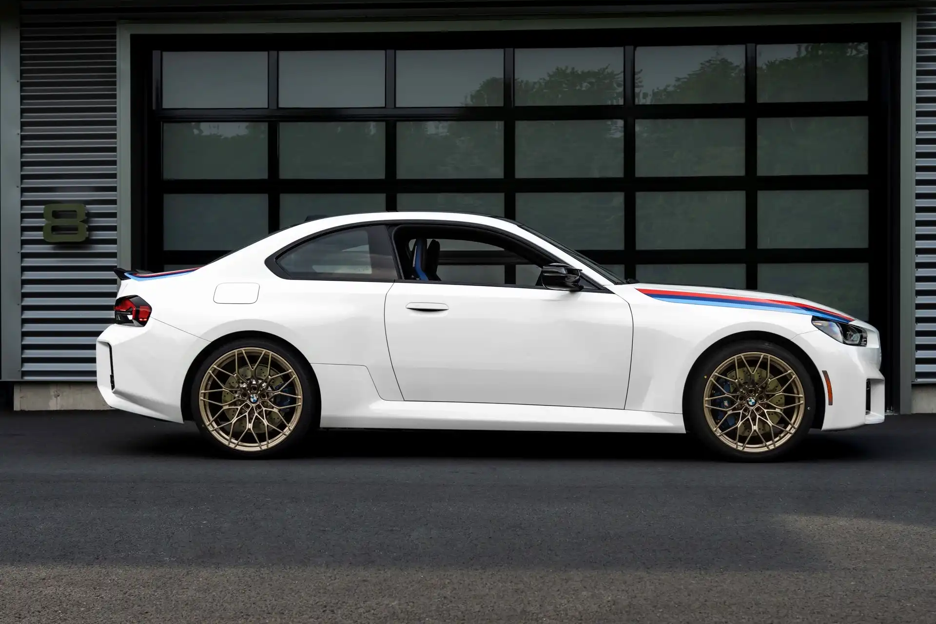 Side profile of the BMW M2 Turbo Design Edition in Alpine White