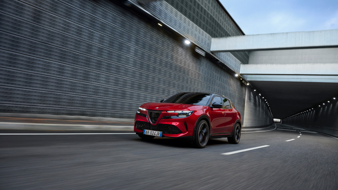 DEN ALFA ROMEO JUNIOR ELETTRICA MIT ATTRAKTIVEN 0,00 % FINANZIEREN